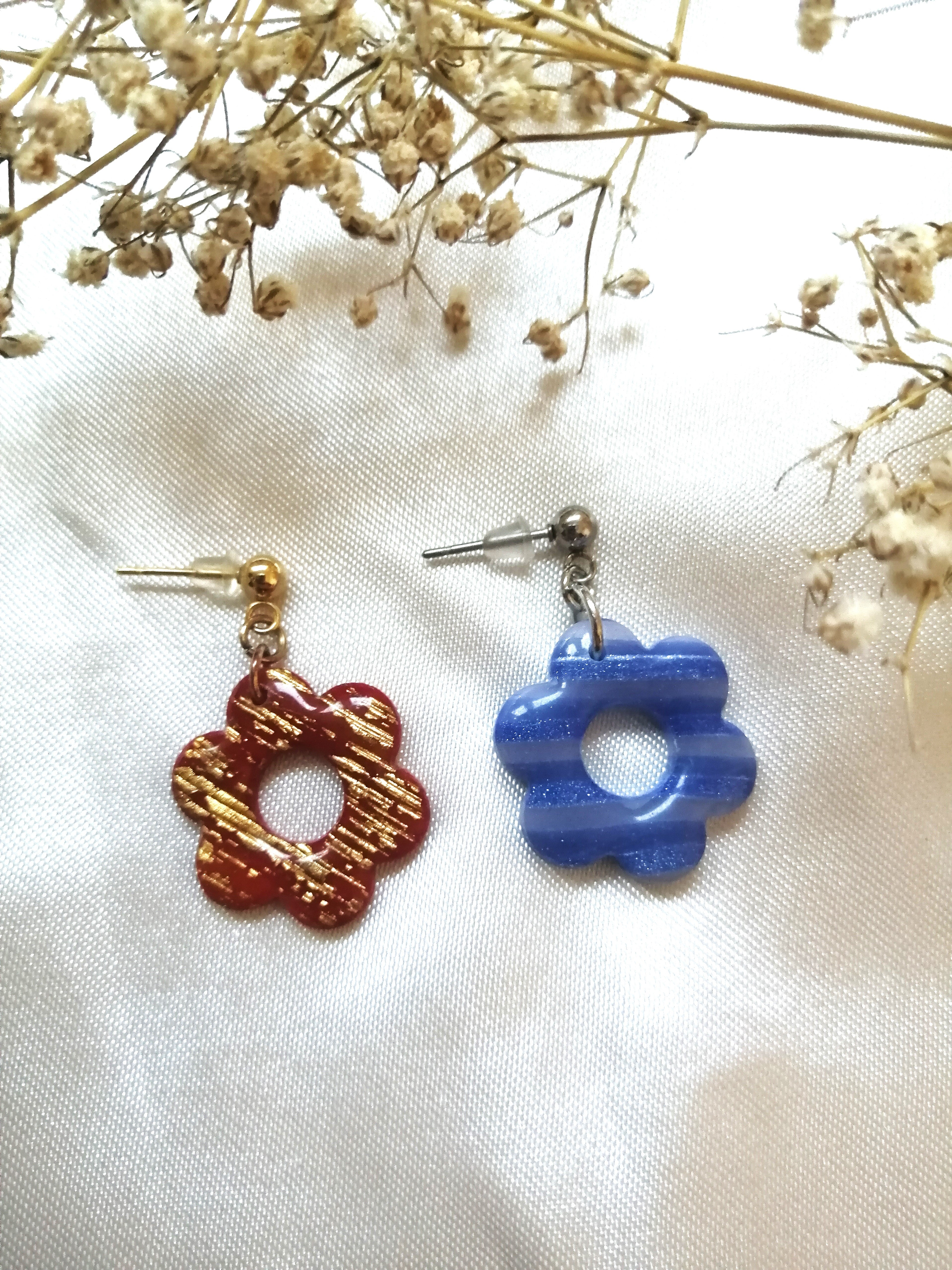 Boucles clou pampille fleur