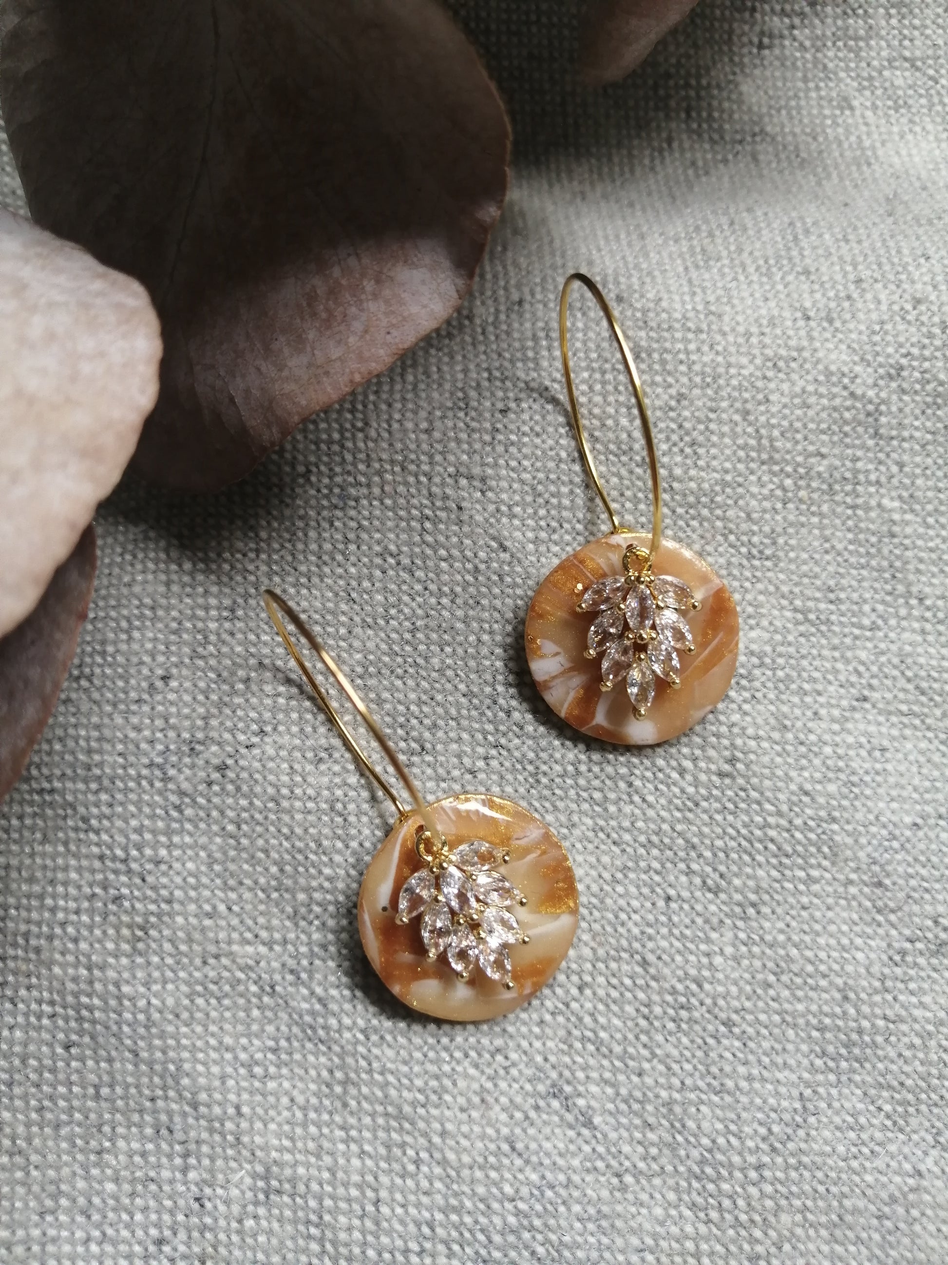 Créoles pampilles et breloques zirconium