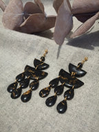 Boucles multi-pampilles gouttes noires et dorées