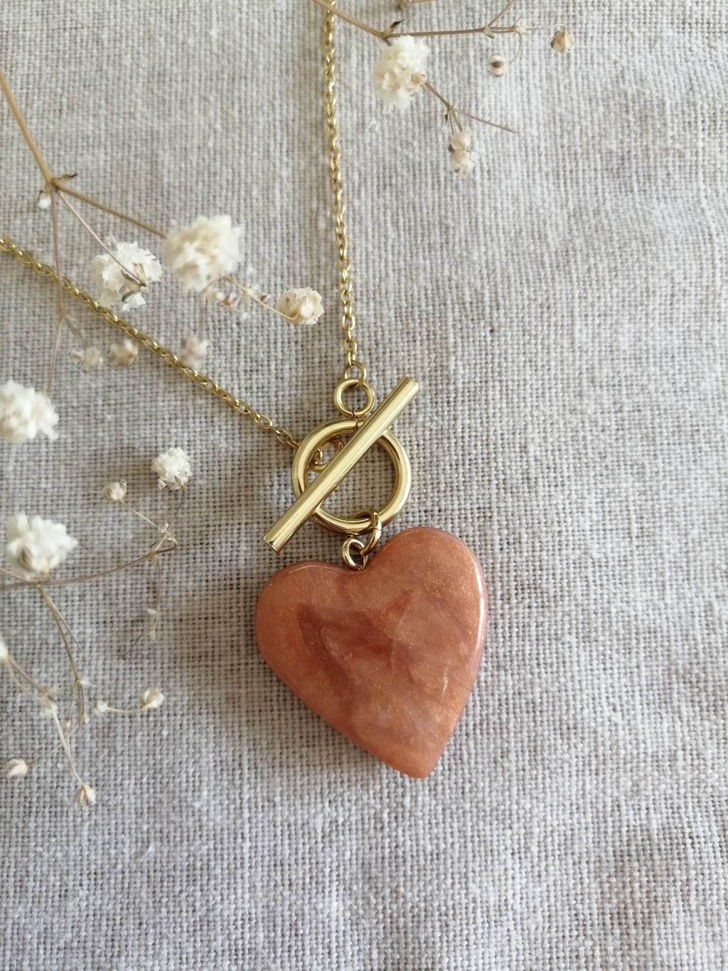 Collier coeur ocre