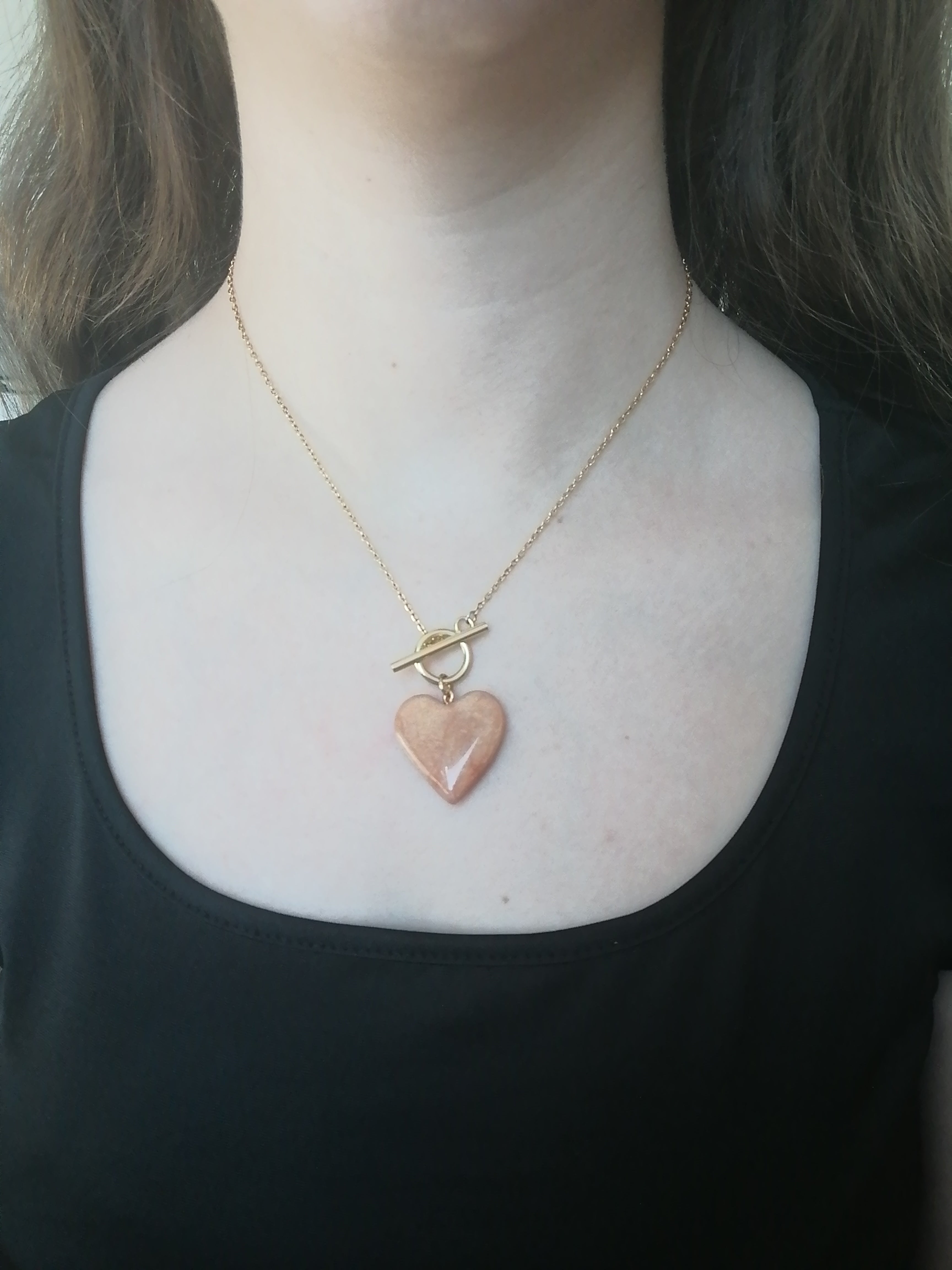 Collier coeur ocre
